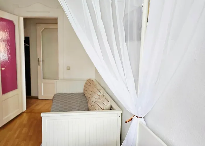 83 Qm Altstadtperle Mit Herrlichem Neisseblick Apartman *